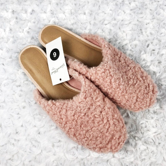 Universal Thread Shoes - Universal Thread Bralyn Sherpa Backless Mule Pink